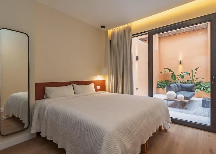 Saristays Luxe Touch