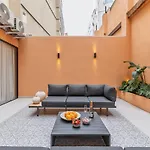 Saristays Luxe Touch Apartament *