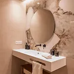Saristays Luxe Touch Apartament