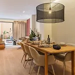 Saristays Luxe Touch Apartament
